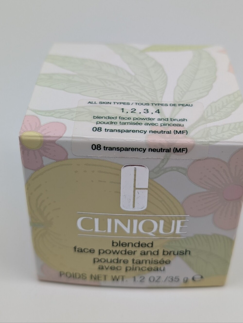 Clinique Blended Face Powder & Brush - Transparency Neutral 08